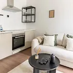 Vignoles Nation Cosy Studio